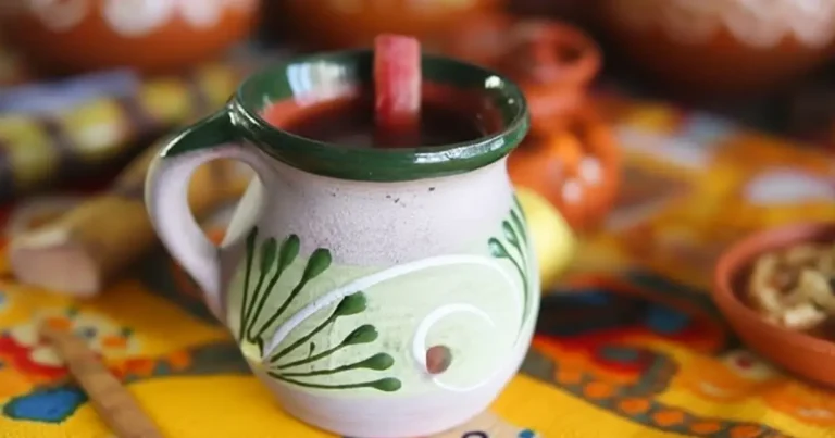 PONCHE ROJO NAVIDEÑO DE GUATEMALA