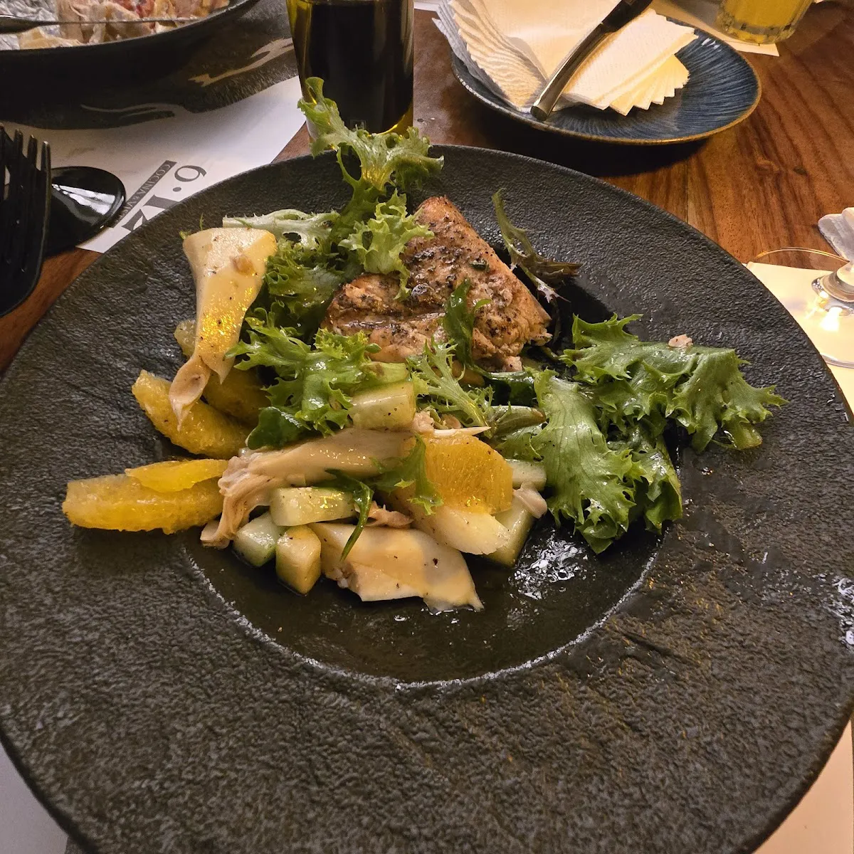 Experience Culinary Excellence at 6 12 Cocina & Vista - Ciudad de Guatemala, Guatemala - Photo 4