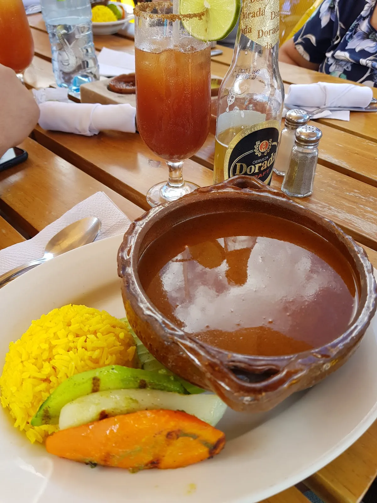 Auténticos Carajillos: El Nuevo Drink de Guatemala