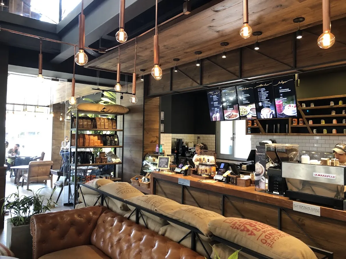 Cool Cafeteria Guatemala Spots en Zona 14 para Coffee Lovers