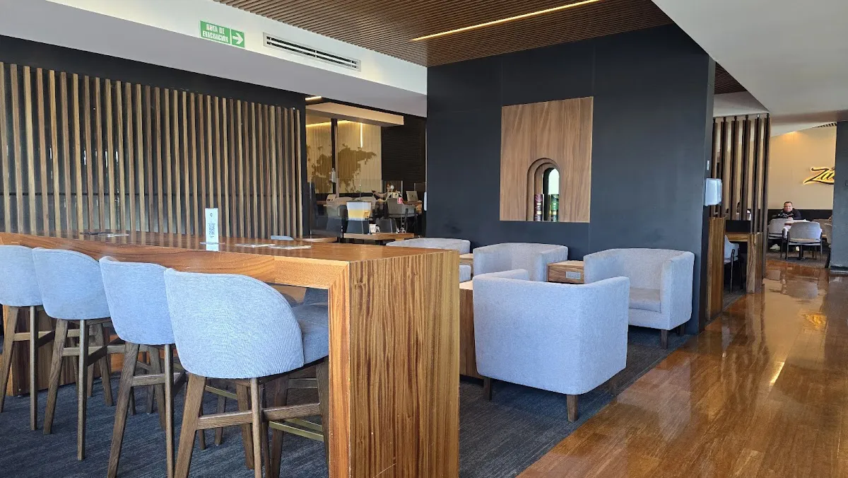 Discover Casa del Ron Aeropuerto: A Culinary Gem! - Ciudad de Guatemala, Guatemala - Photo 2