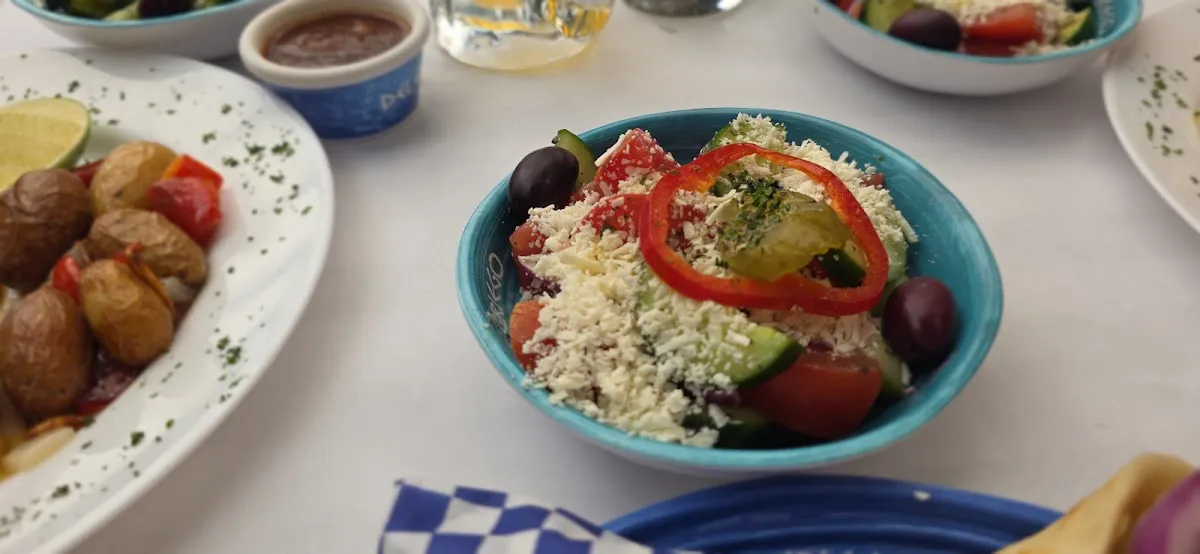 Del Griego • Mykonos Z10: Authentic Greek Dining - Ciudad de Guatemala, Guatemala - Photo 3