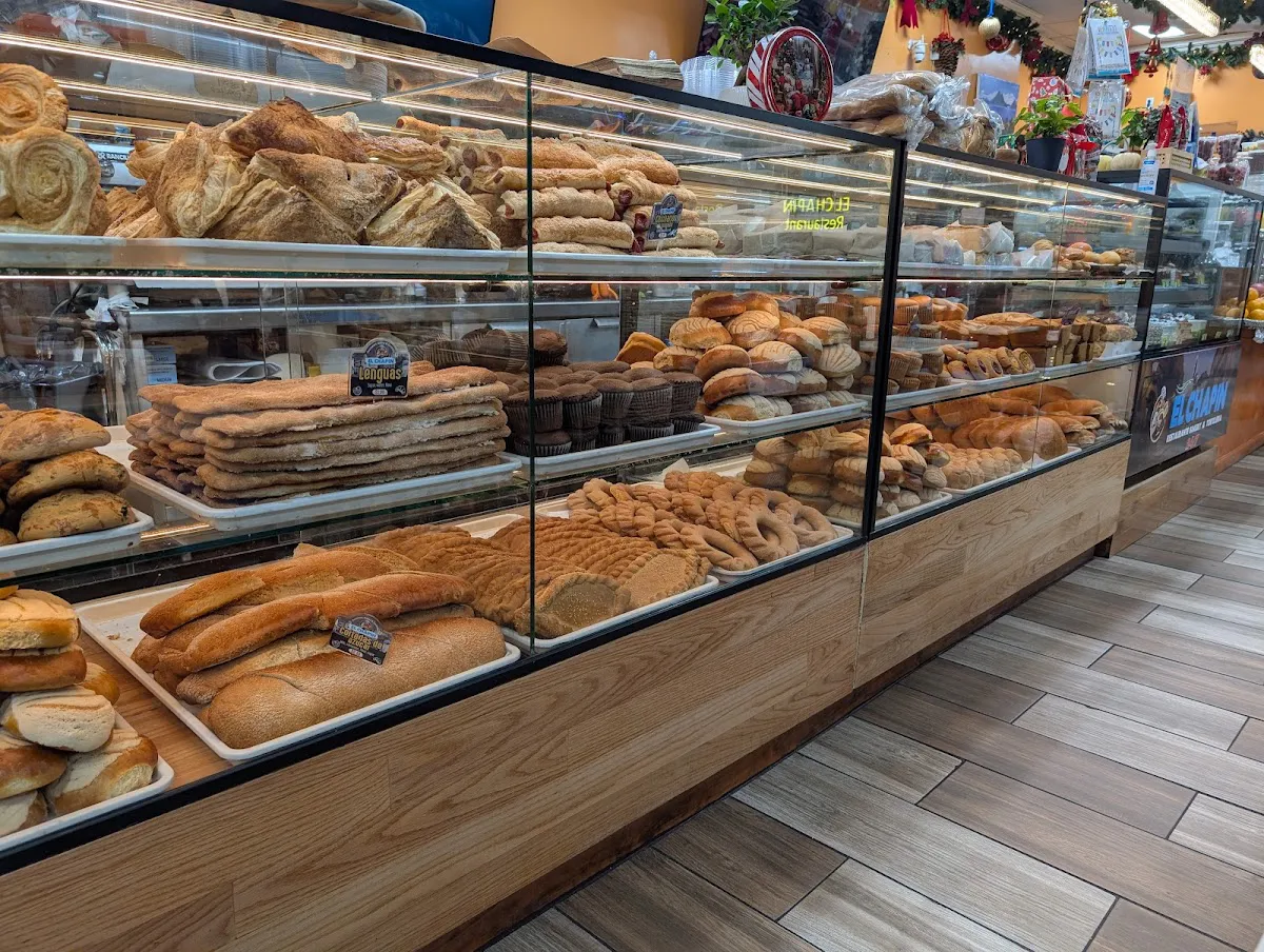 Discover El Chapin Restaurant & Bakery: A Guatemalan Gem - West New York, New Jersey - Photo 4