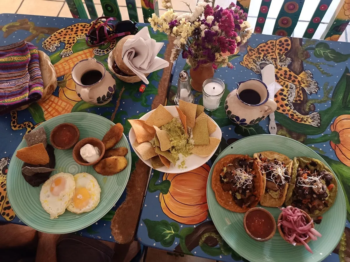 El Comalote: Sabores Auténticos de Guatemala en Cada Tortilla