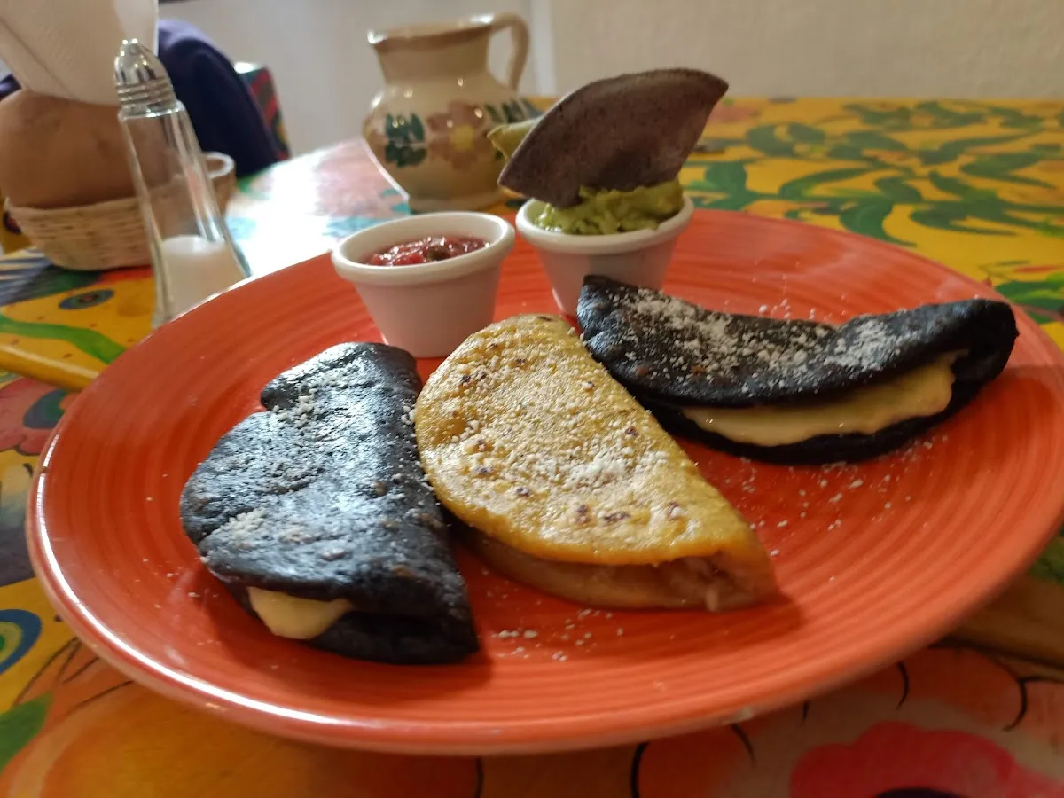 El Comalote: Sabores Auténticos de Guatemala en Cada Tortilla