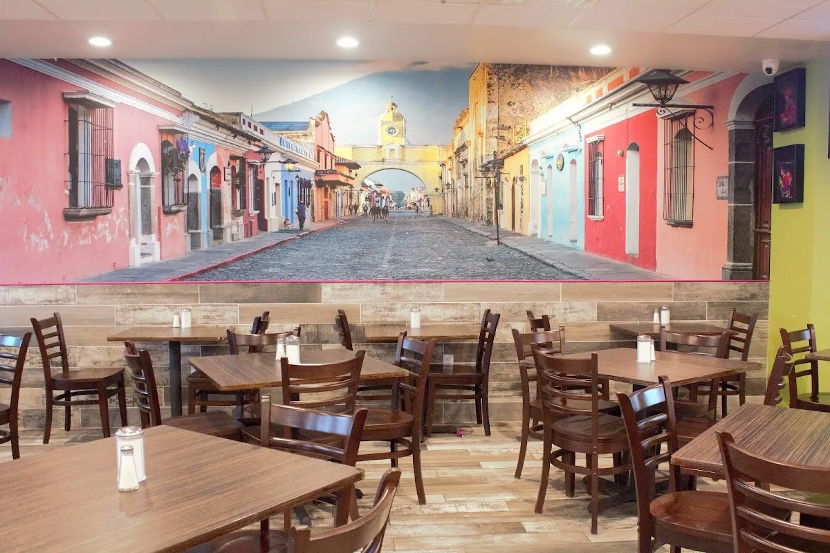 El Quetzal Bakery: Sabor Guatemalteco en Houston, TX