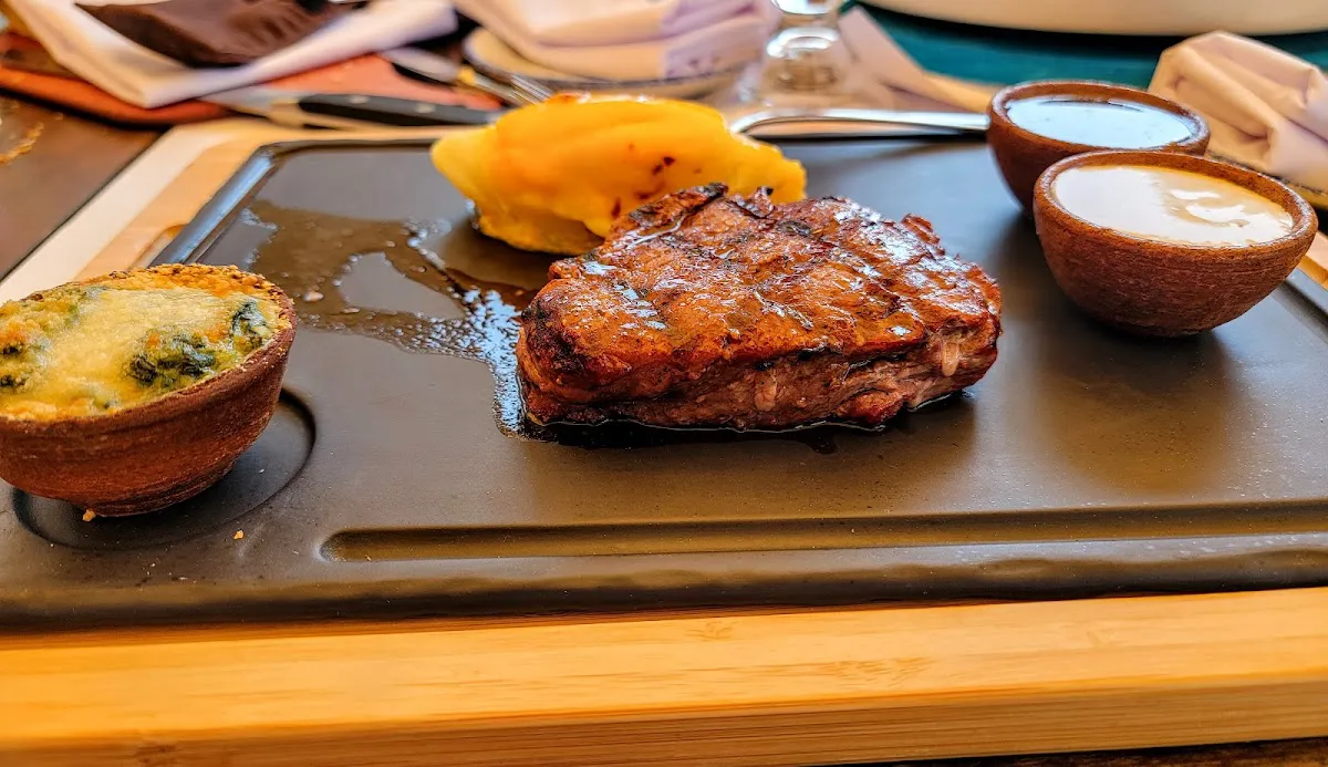 Discover El Tenedor: A Culinary Gem in Guatemala - Guatemala, Sacatepéquez - Photo 2