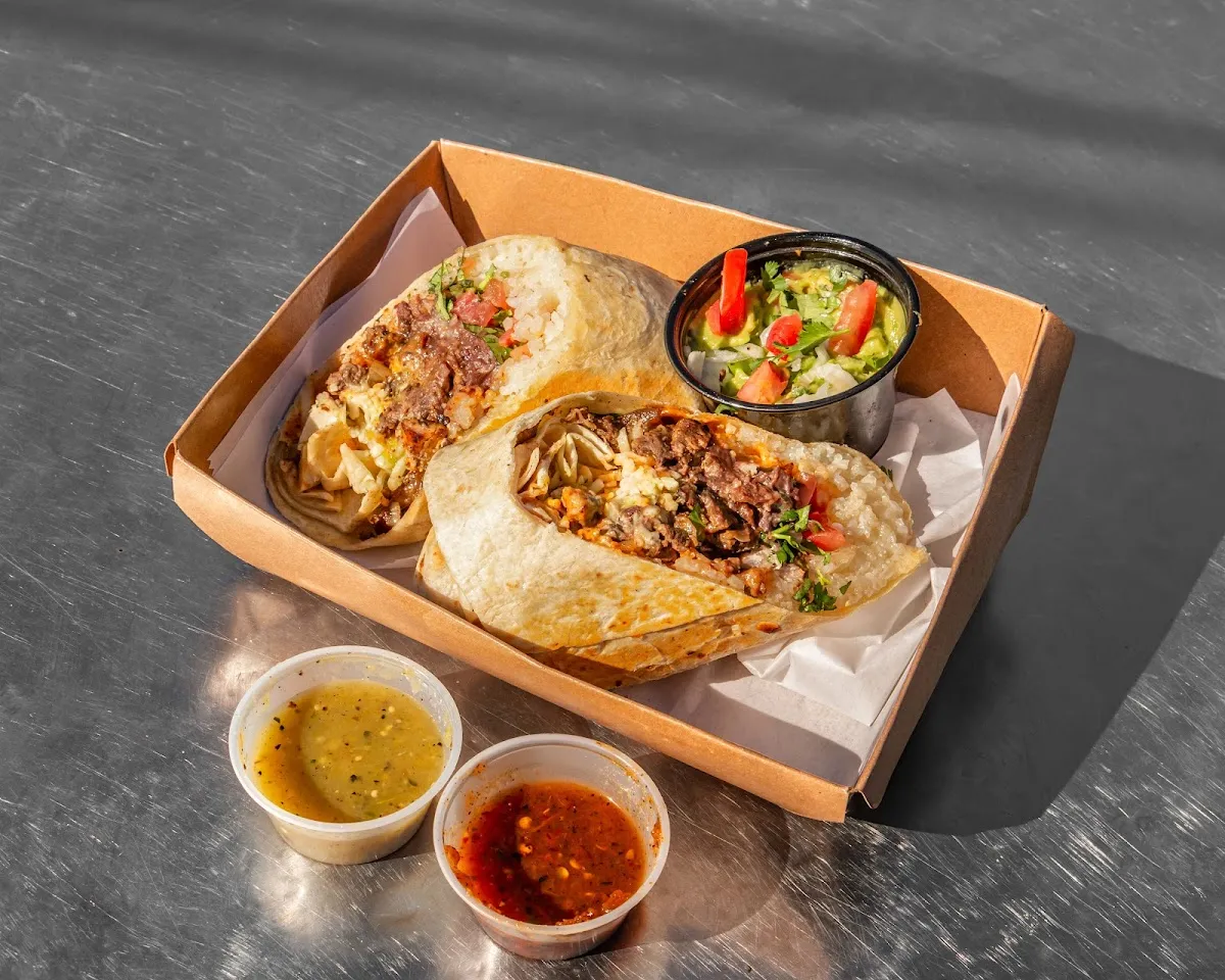 Garcias Taco Bar: Authentic Guatemala Food Truck Delights