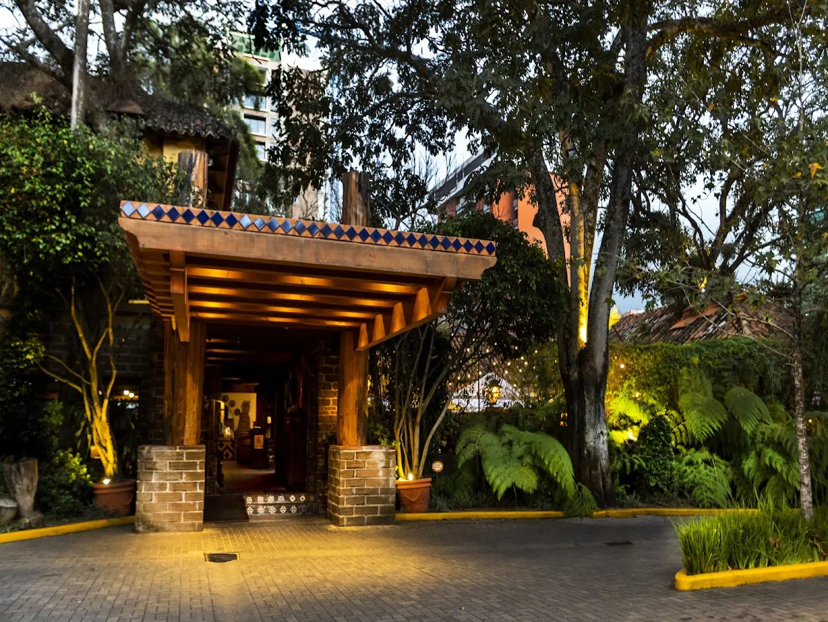 Discover Hacienda Real Zona 10: A Culinary Gem - Ciudad de Guatemala, Guatemala - Photo 3