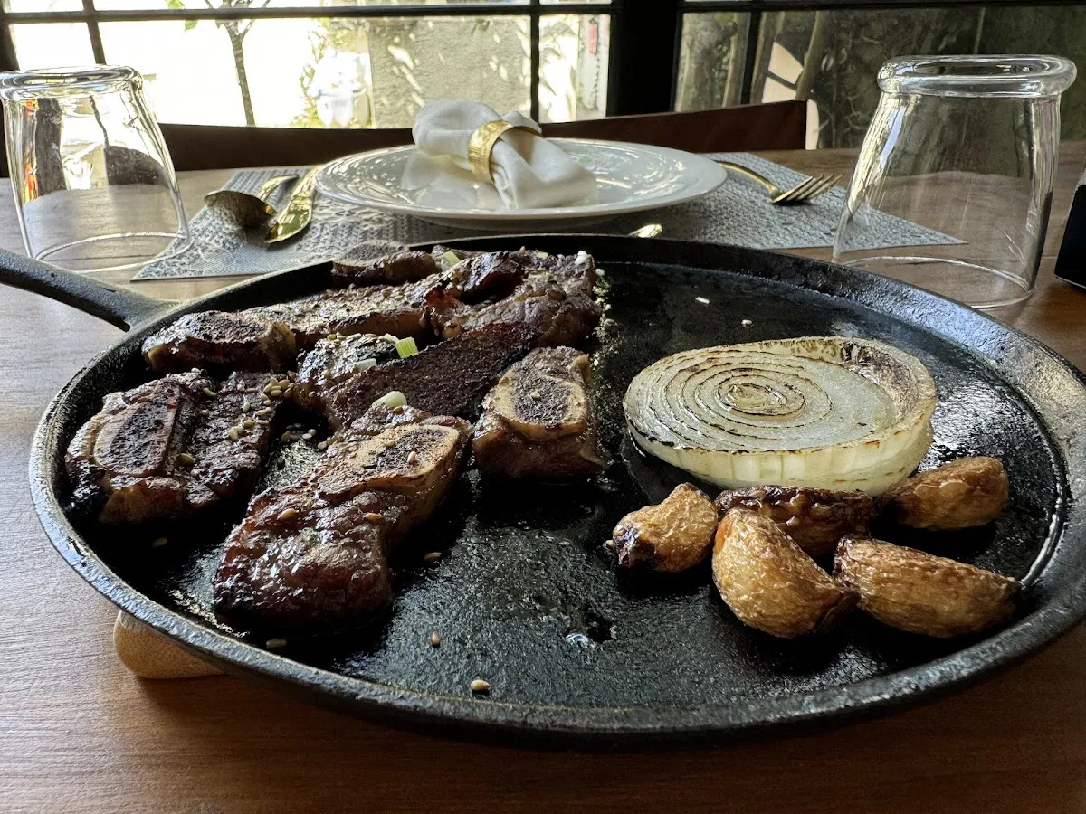 Discover Hwasanjung: The Best Korean Restaurant! - Ciudad de Guatemala, Guatemala - Photo 2