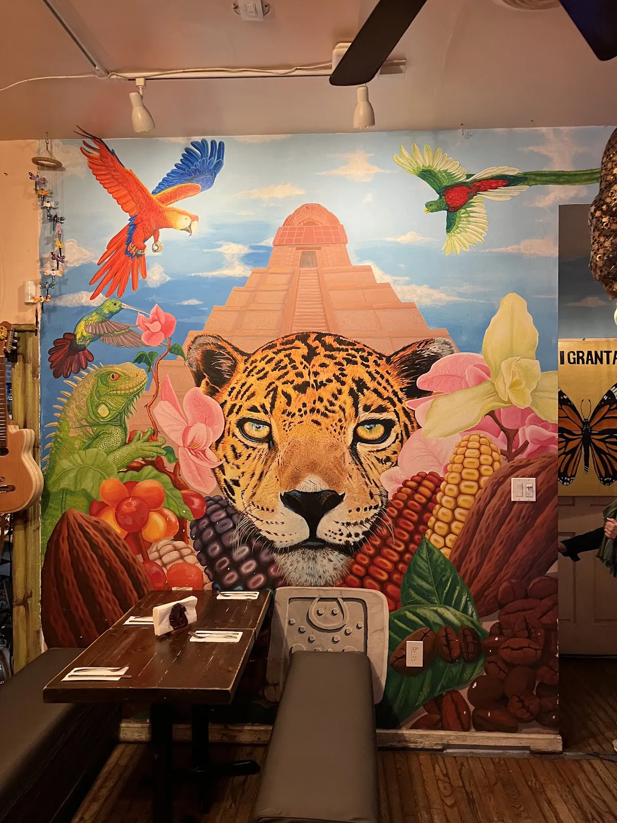 Discover Ix Restaurant: Authentic Guatemalan Flavor Discover Ix Restaurant: Authentic Guatemalan Flavor - Prospect Lefferts Gardens, New York - Photo 3