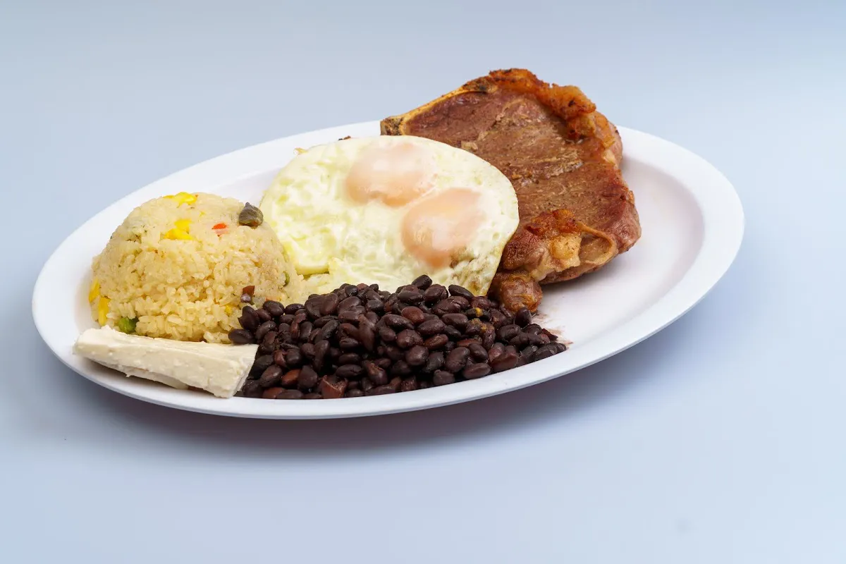 Experience the Flavors at La Guatemalteca - Aurora, Colorado - Photo 3