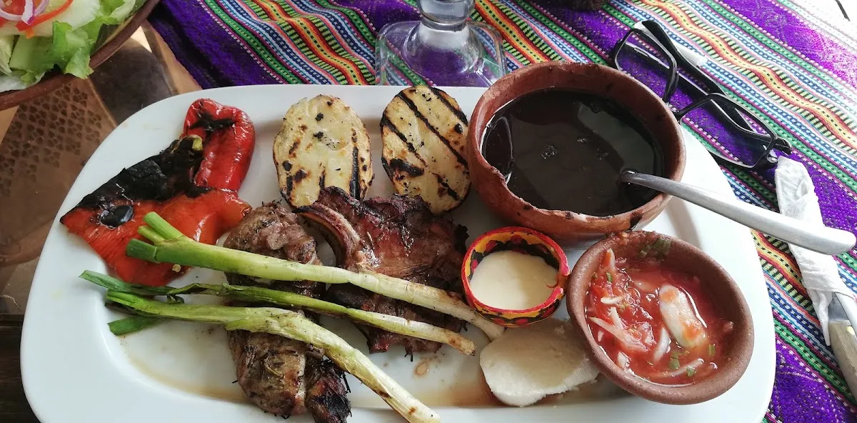 Las Tejas Restaurante: Savor Authentic Guatemalan Flavors