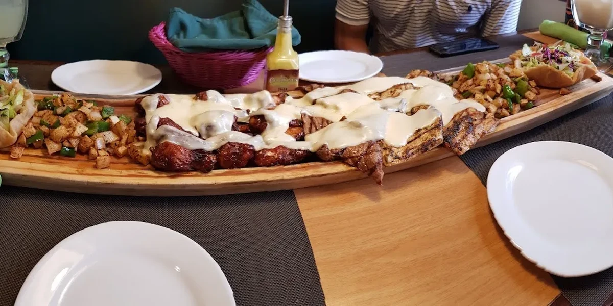 Los Cebollines Guatemala Menu: ¡Delicias para Compartir!