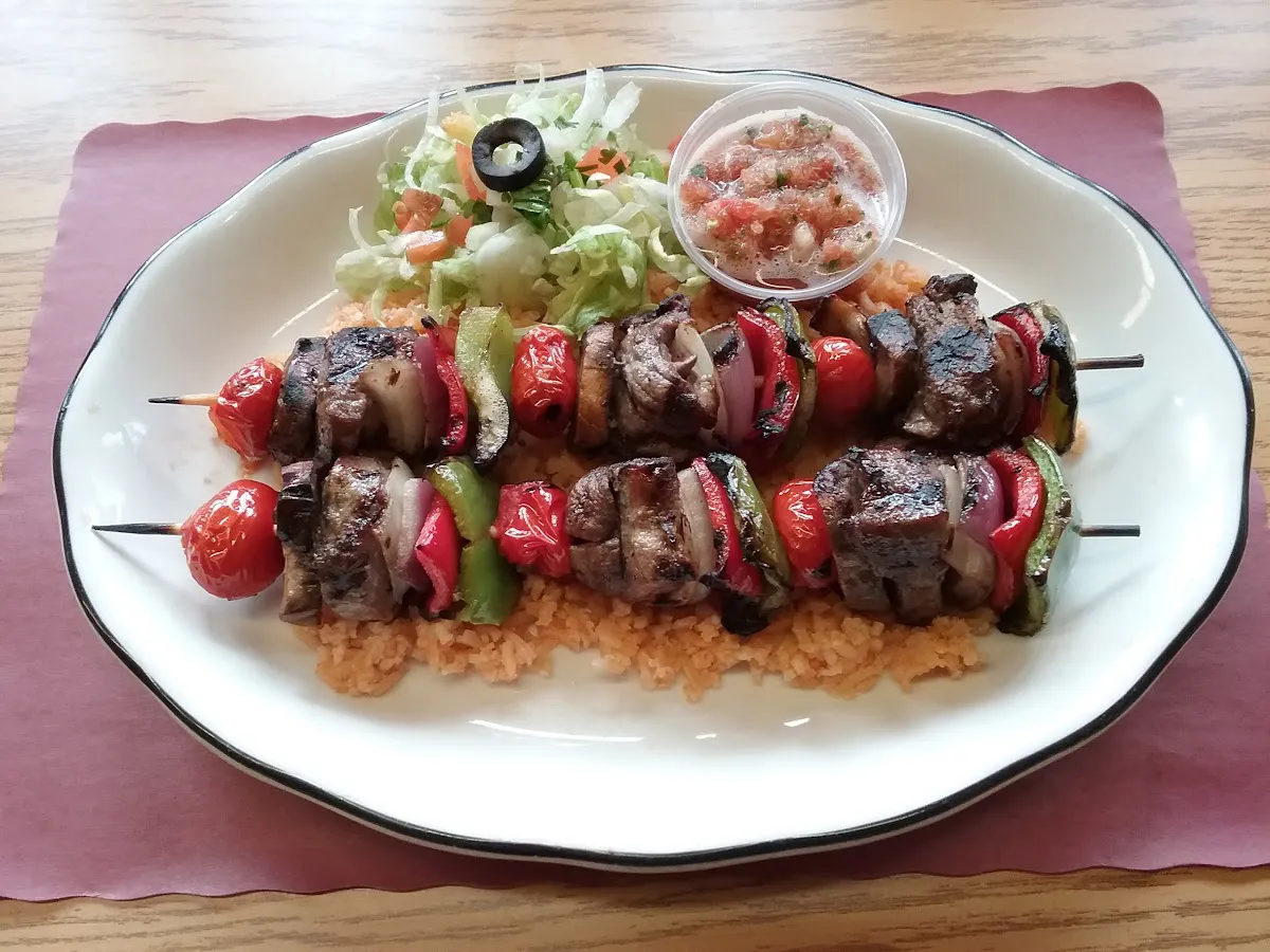 Discover Mara's Grill: Milwaukee's Guatemalan Gem - Milwaukee, Wisconsin - Photo 2