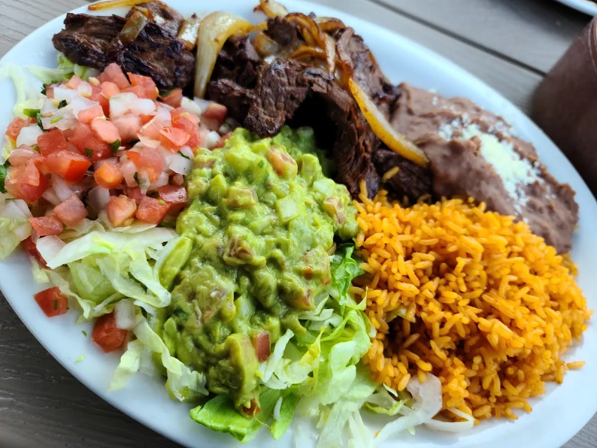 Discover Paisanos Restaurant & Bar in Waltham - Waltham, Massachusetts - Photo 2