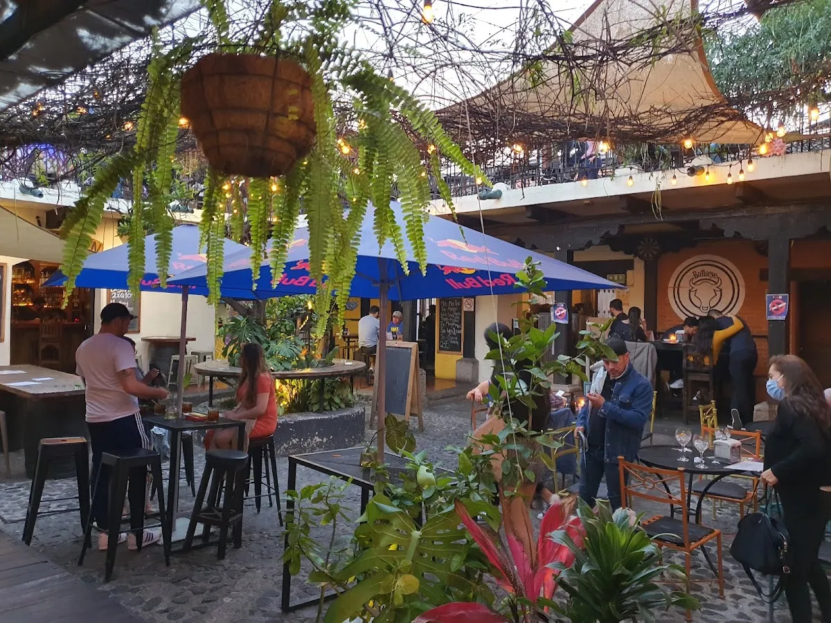 Donde Ver Partidos de Hoy en Antigua Guatemala y Más