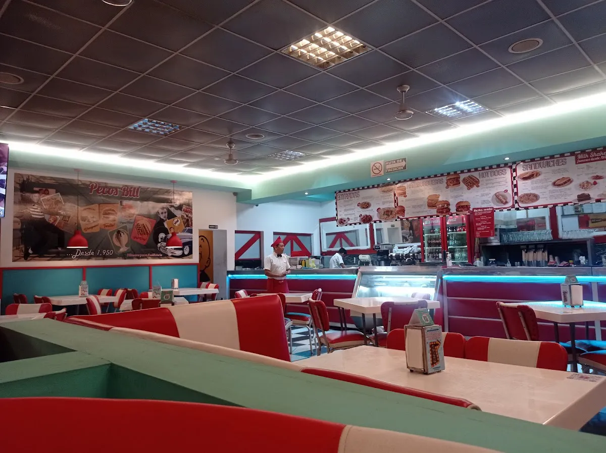 Experience Retro Dining at Pecos Bill Zona 04 - Ciudad de Guatemala, Guatemala - Photo 3