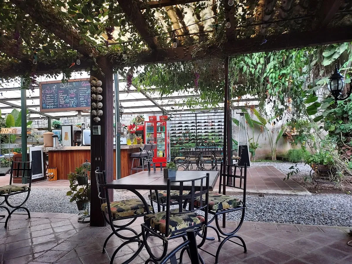Auténtico Café: Tu Restaurante Auténtico en Esquipulas