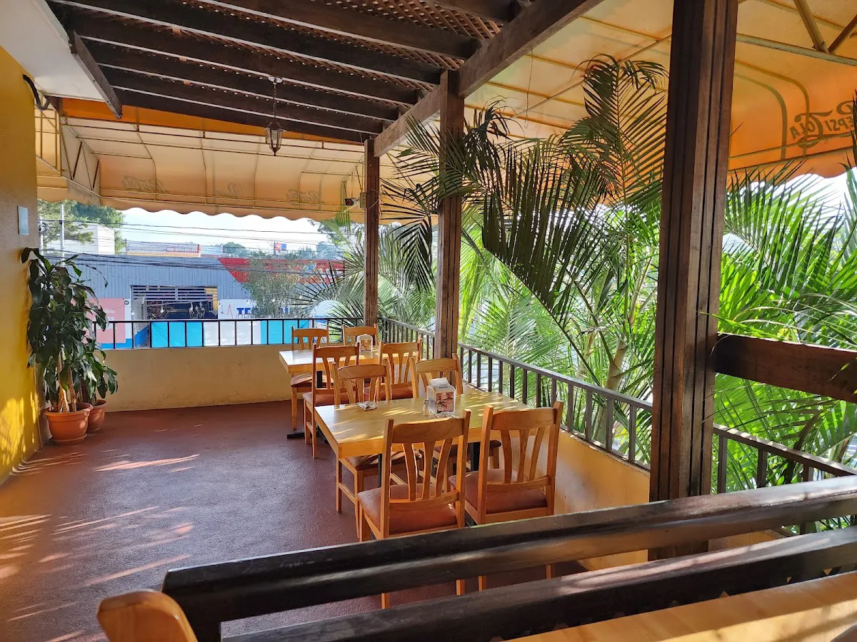 Restaurante El Pepian Ciudad De Guatemala 1