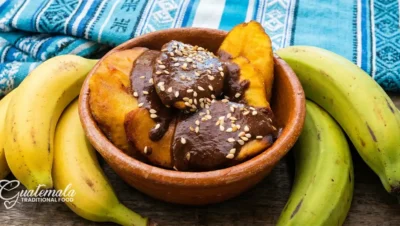 Plátano en Mole: Guide to Guatemalan Gastronomy, History, Cultural Heritage, and the Sweet Magic