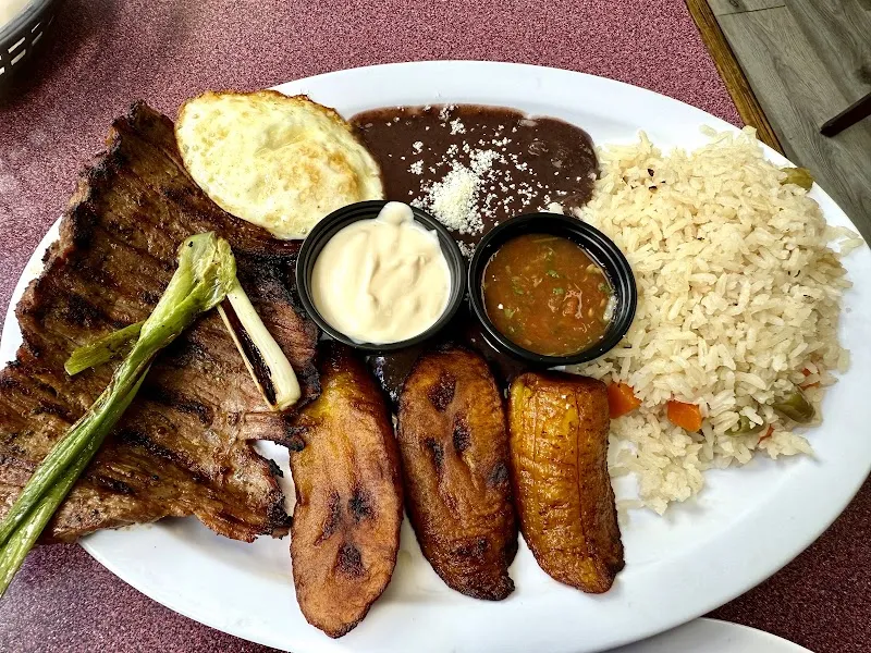 Restaurante Amatitlan en Sterling Heights
