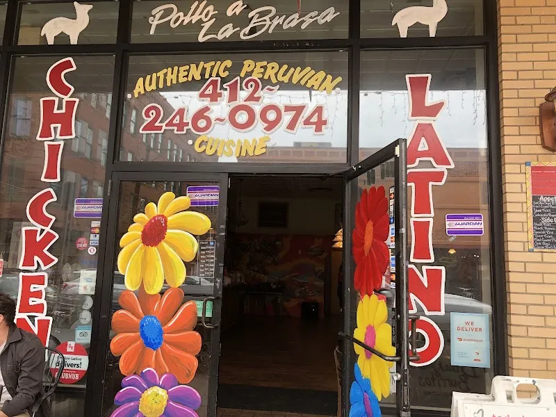 Restaurante Chicken Latino en Pittsburgh