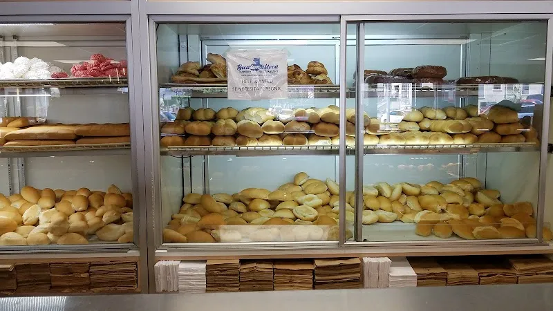 Restaurante Guatemalteca Bakery and Restaurant en Minot