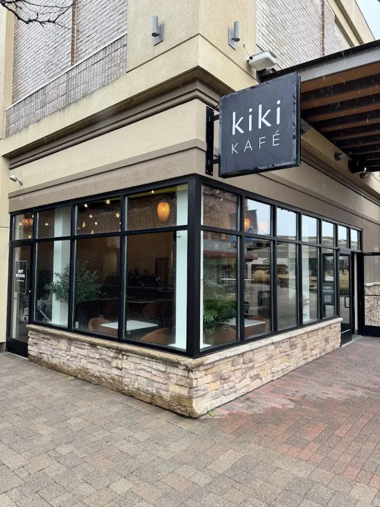 Restaurante KIKI KAFÉ en Sterling Heights