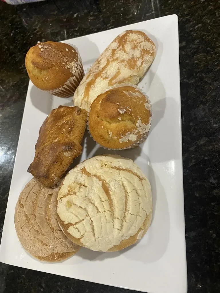 Restaurante La Loma Panaderia & Restaurant en Chesapeake
