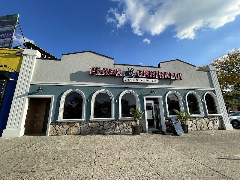 Restaurante Plaza Garibaldi en Yonkers