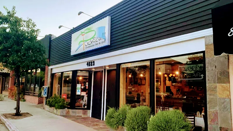 Restaurante Puchica Guatemalan Bar & Grill en San Diego