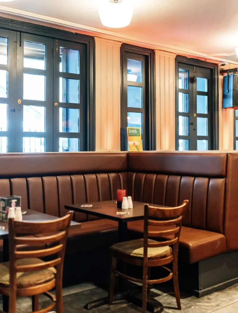 Restaurante Wolseys Bars & Restaurant en Bangor