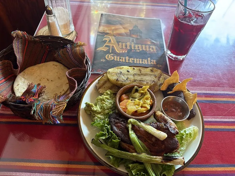 Interior de Antigua Guatemala Restaurant