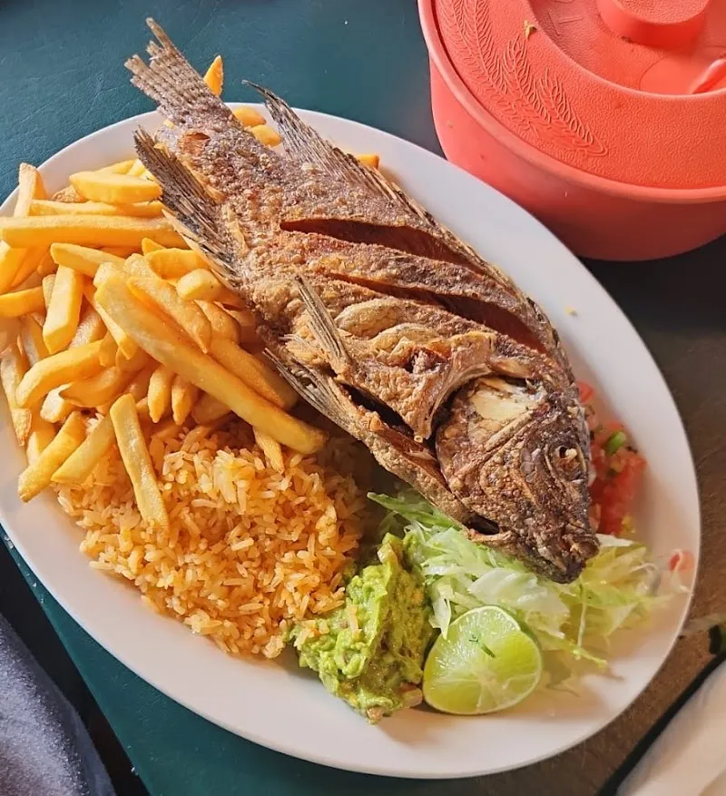 Interior de El Niño Y Pupuseria