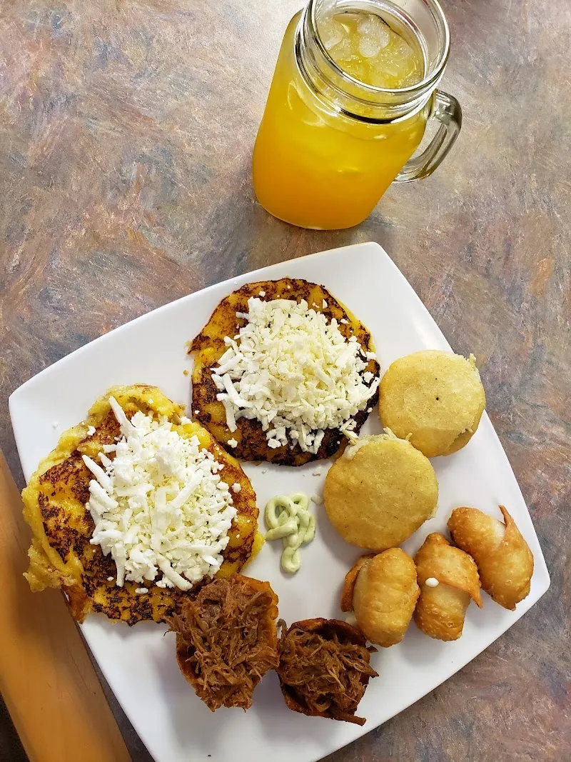 Interior de El Rey de las Arepas