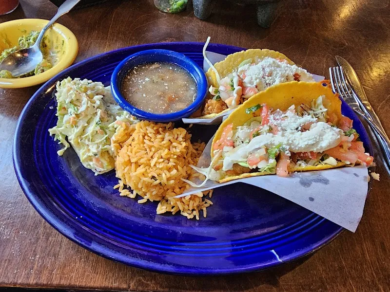 Interior de Frontera Tacos & Tequila