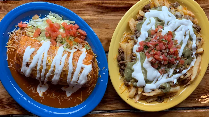 Interior de Gresham Burrito Shop