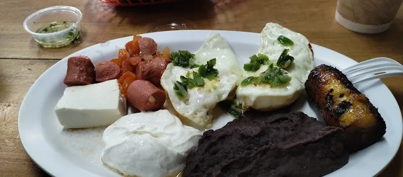 Interior de Guatepan Bakery