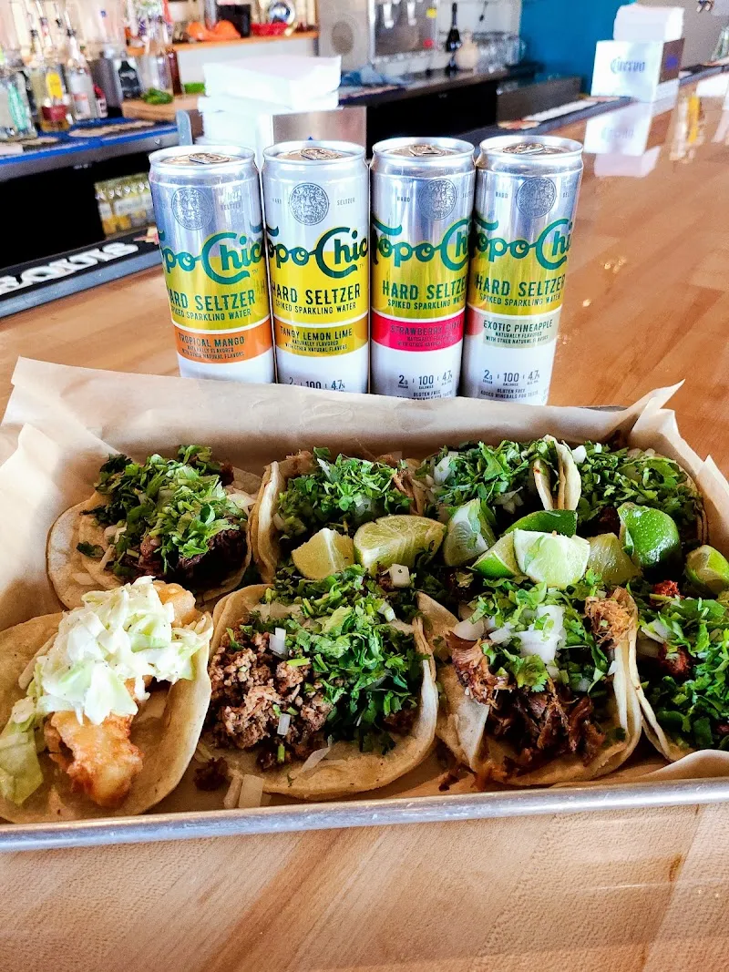 Interior de Las Tortugas Taqueria