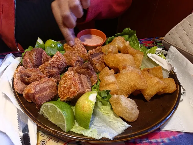 Interior de Mi Guatemala Restaurant