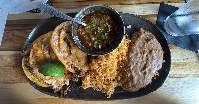 Ollin Cocina & Tequila en Rochester, Minnesota