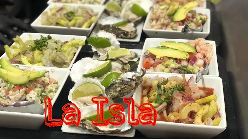 Interior de Pollos y Mariscos El Guero