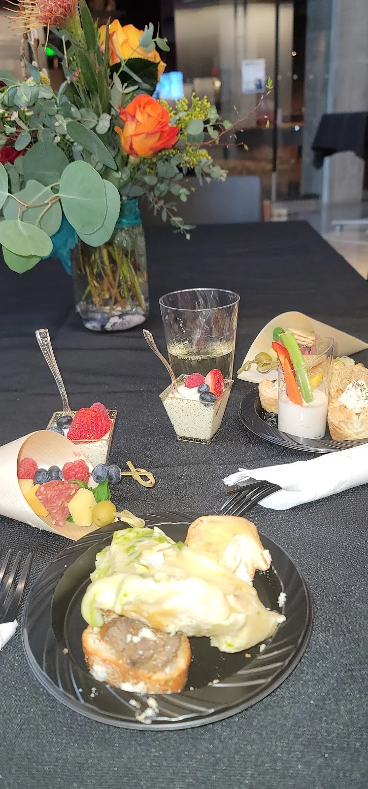 Interior de Raven Cafe