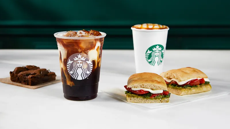Interior de Starbucks