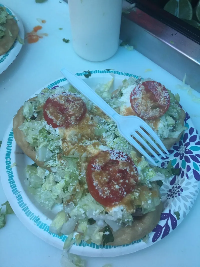 Interior de tacos las peñitas 3 inc.