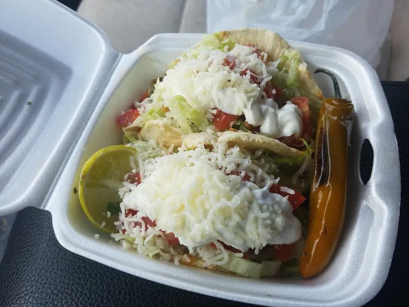 Interior de Taquería Guadalupana