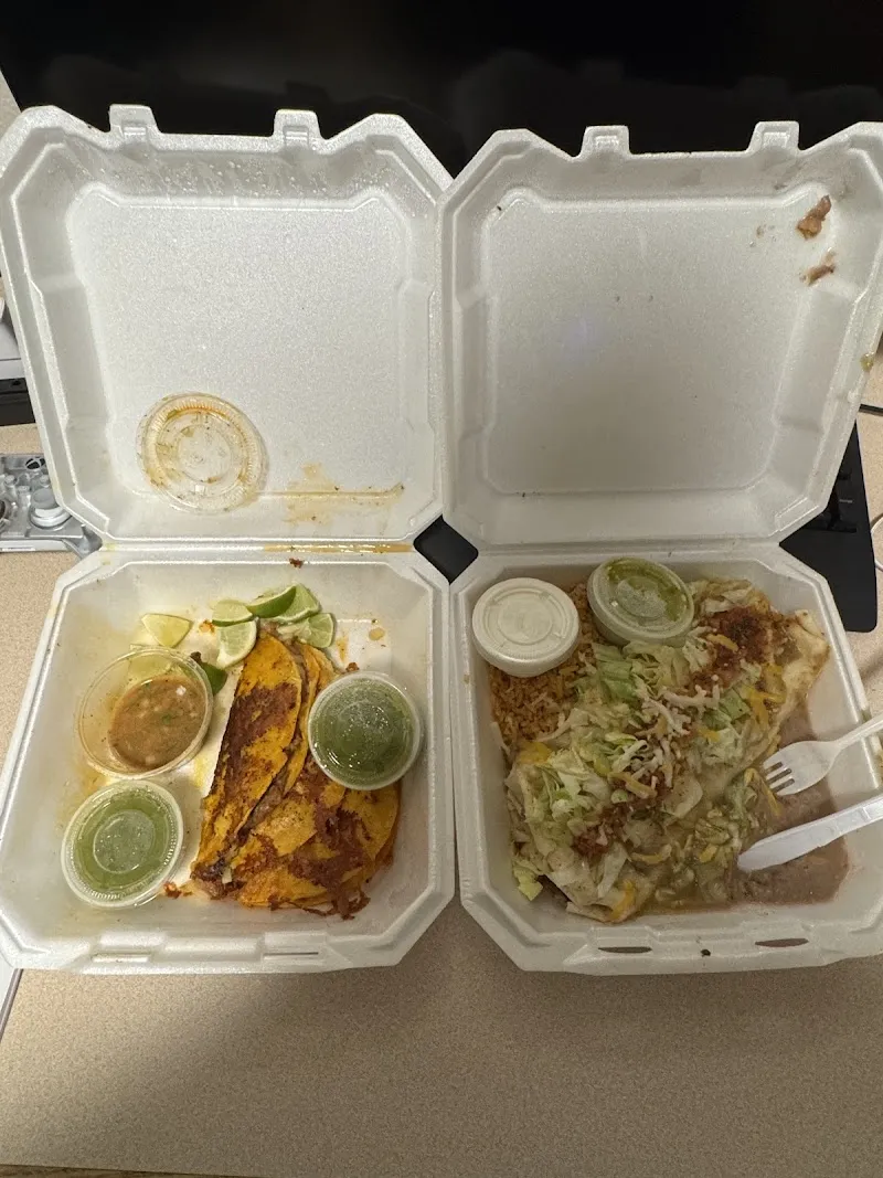 Interior de Taqueria Cortez