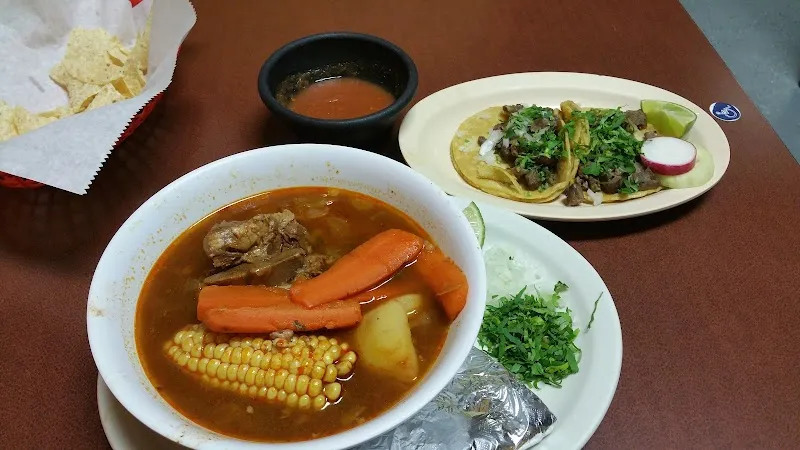 Interior de Taqueria El Campesino