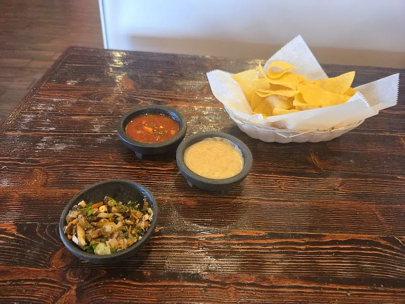 Tres Amigos | Lincolnway en Cheyenne, Wyoming